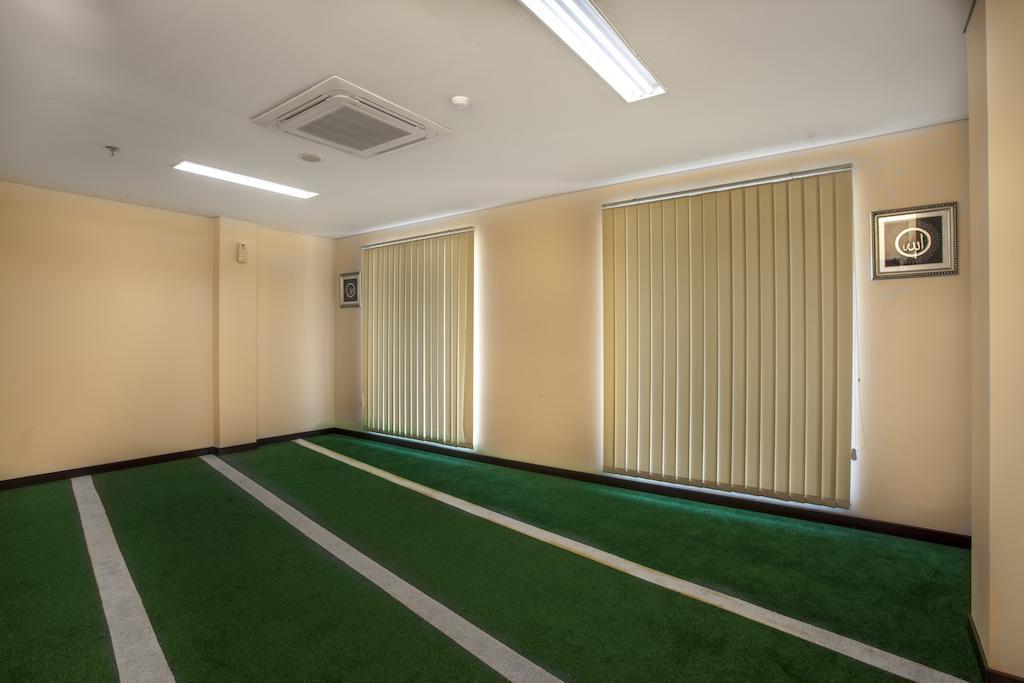 Days Hotel & Suites By Wyndham Jakarta Airport Tangerang Extérieur photo