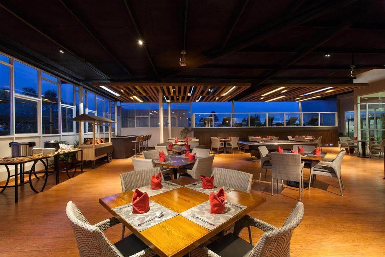 Days Hotel & Suites By Wyndham Jakarta Airport Tangerang Extérieur photo